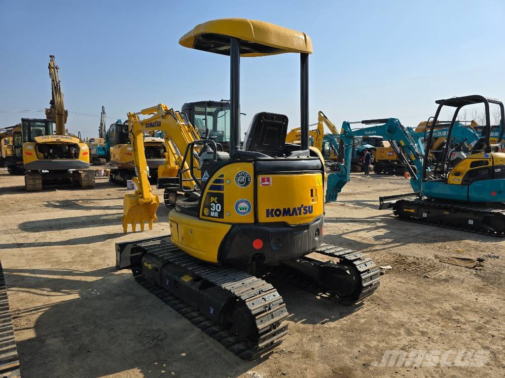 Komatsu PC30 Mini bageri < 7t