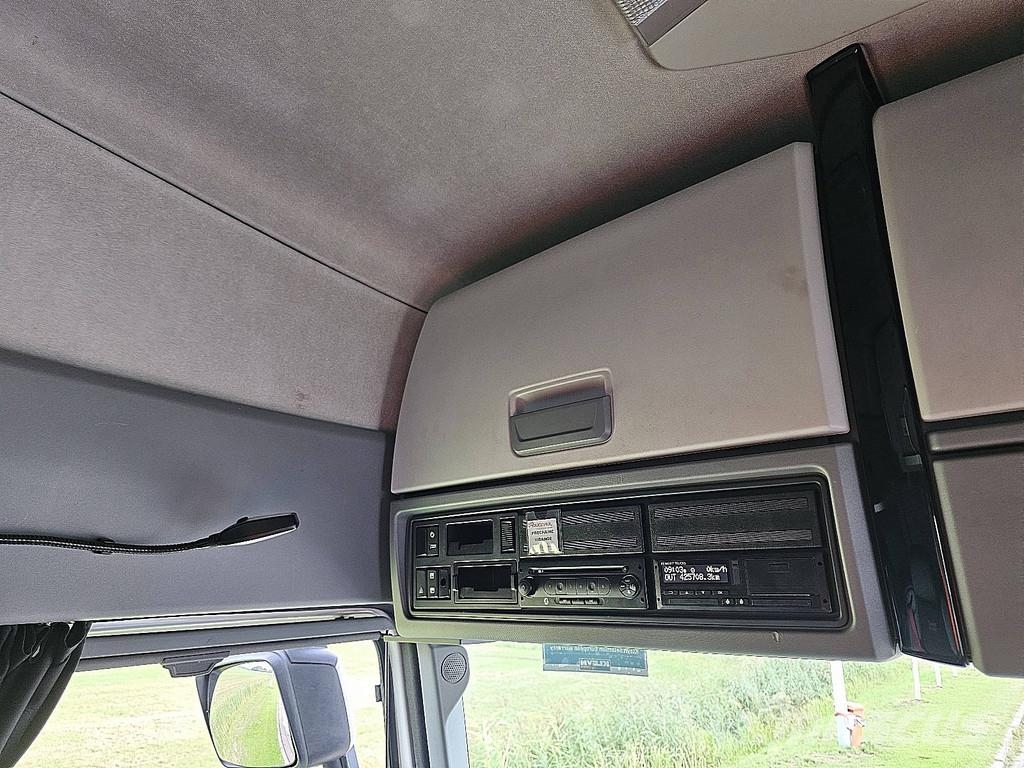 Renault T 480 RETARDER 中古トラクターヘッド | トレーラーヘッド