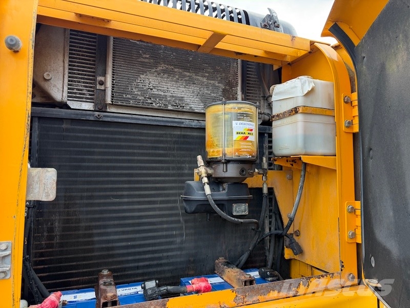 Hyundai Robex 210 LC-7 Rupsgraafmachines