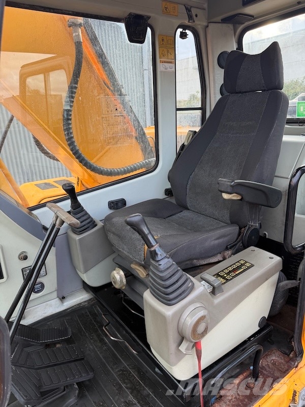 Hyundai Robex 210 LC-7 Rupsgraafmachines