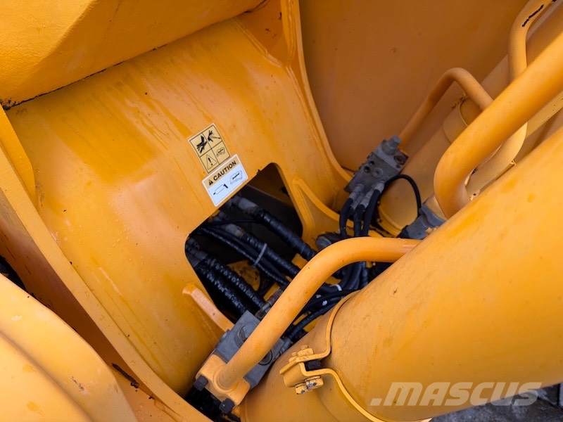 Hyundai Robex 210 LC-7 Rupsgraafmachines