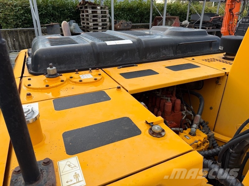 Hyundai Robex 210 LC-7 Rupsgraafmachines