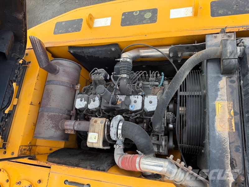 Hyundai Robex 210 LC-7 Rupsgraafmachines