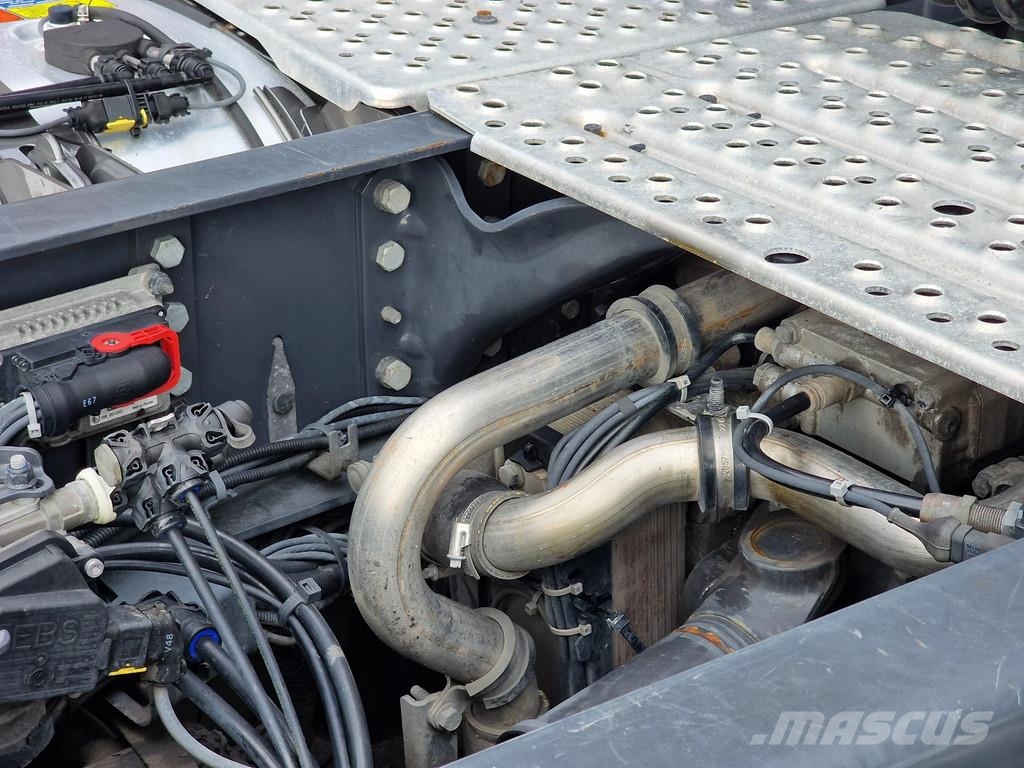 Scania 660S V8 NGS Highline 6x2 - Retarder - Full air - L Truck Tractor Units