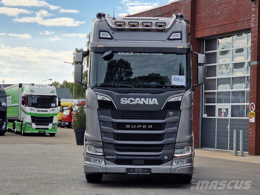 Scania 660S V8 NGS Highline 6x2 - Retarder - Full air - L Truck Tractor Units