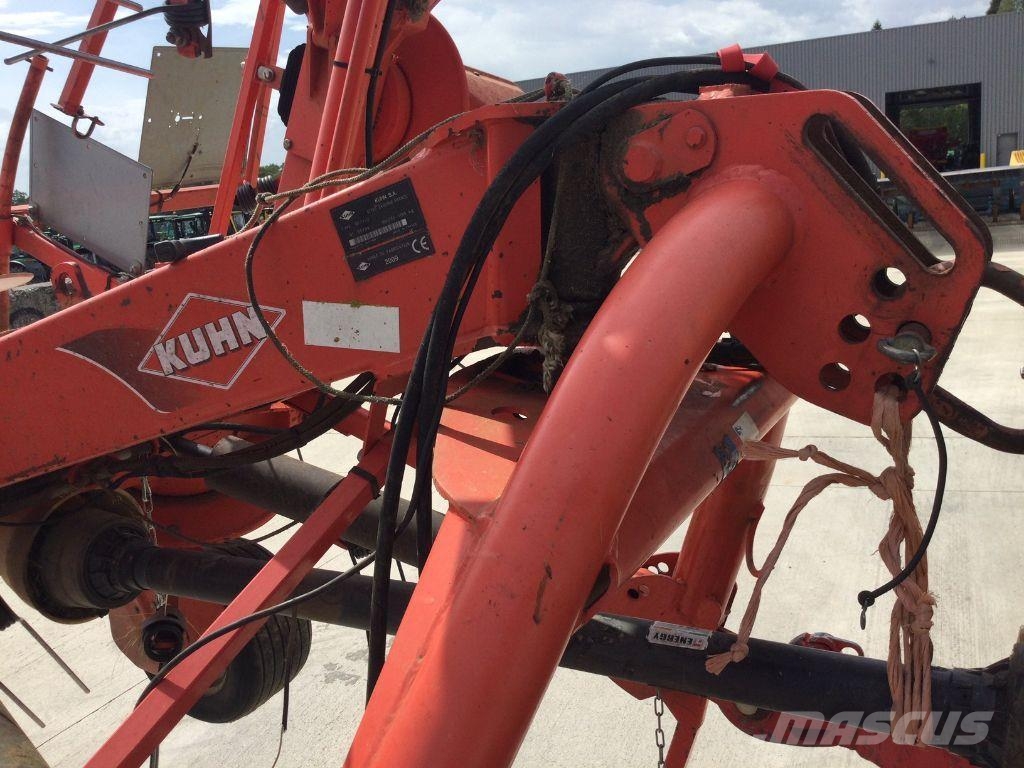 Kuhn 7702 Kreiselheuer/-wender