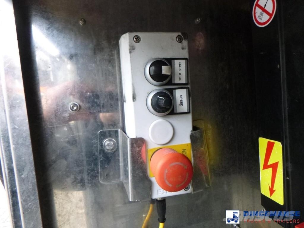 Van Hool Food tank inox 36 m3 / 4 comp + pump Tanktrailer
