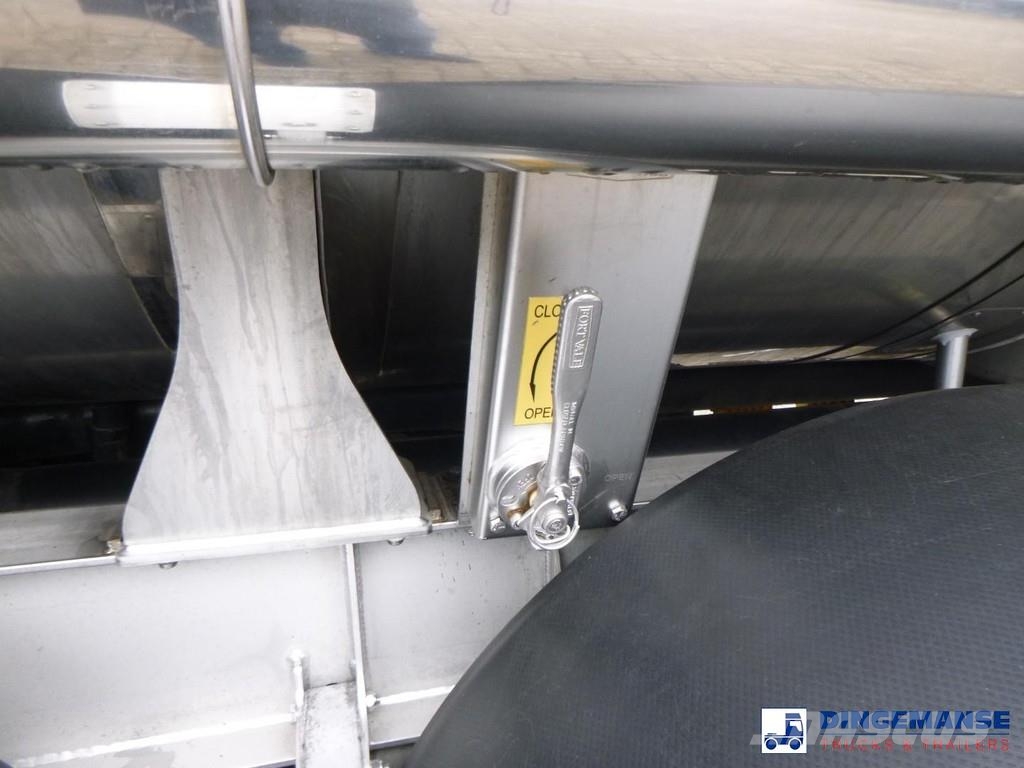 Van Hool Food tank inox 36 m3 / 4 comp + pump Tanktrailer