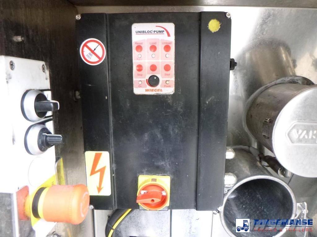 Van Hool Food tank inox 36 m3 / 4 comp + pump Tanktrailer