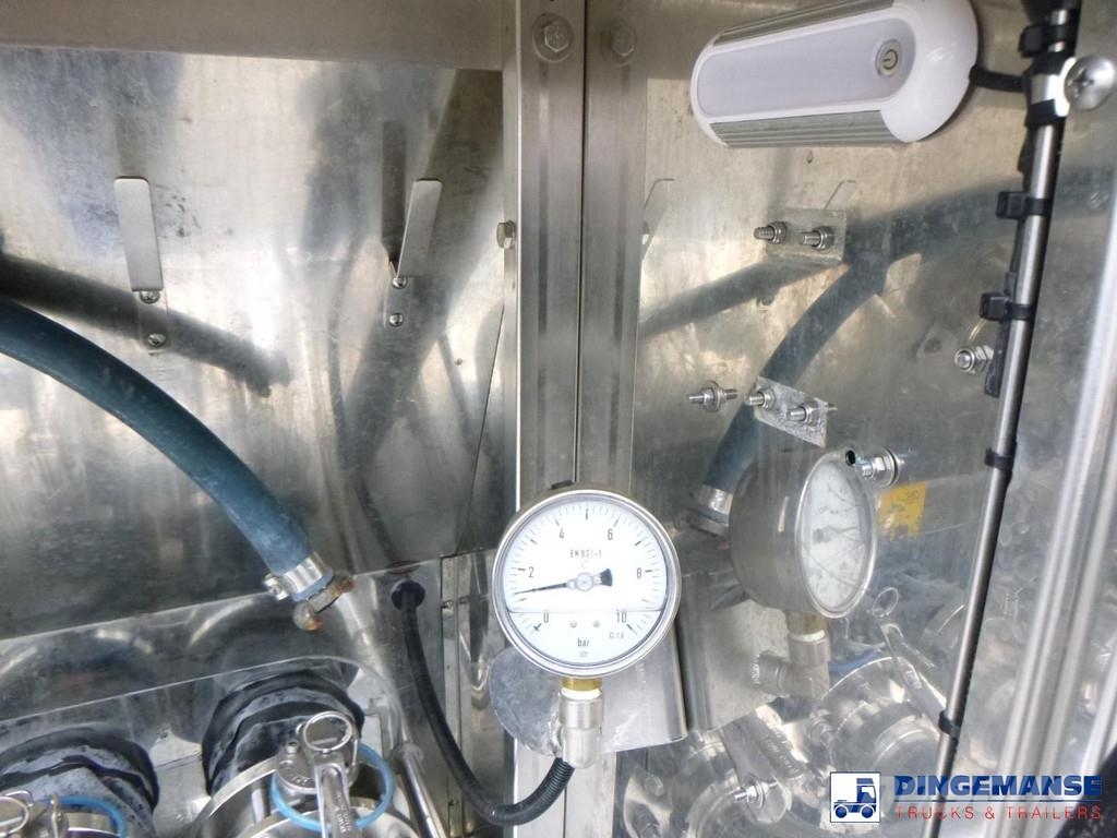 Van Hool Food tank inox 36 m3 / 4 comp + pump Tanktrailer