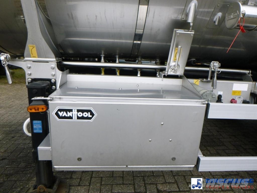 Van Hool Food tank inox 36 m3 / 4 comp + pump Tanktrailer