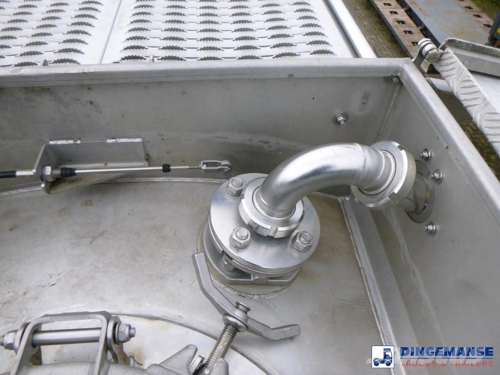 Van Hool Food tank inox 36 m3 / 4 comp + pump Tanktrailer
