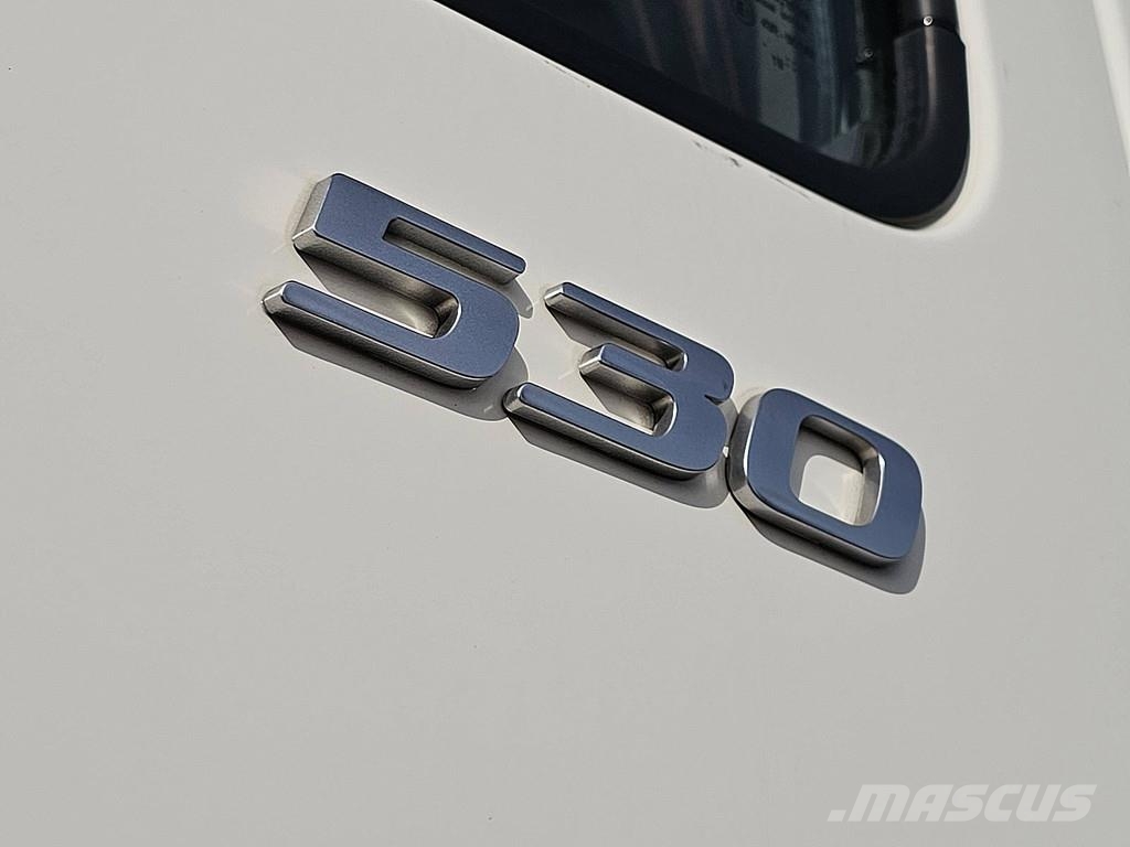 DAF XF 530 Tractor Units