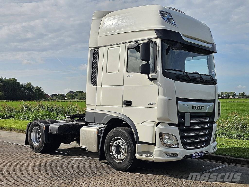 DAF XF 530 Tractor Units