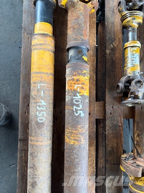 Bell B 25 COMPLET DRIVE SHAFT Ašys