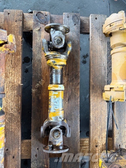 Bell B 25 COMPLET DRIVE SHAFT Ašys
