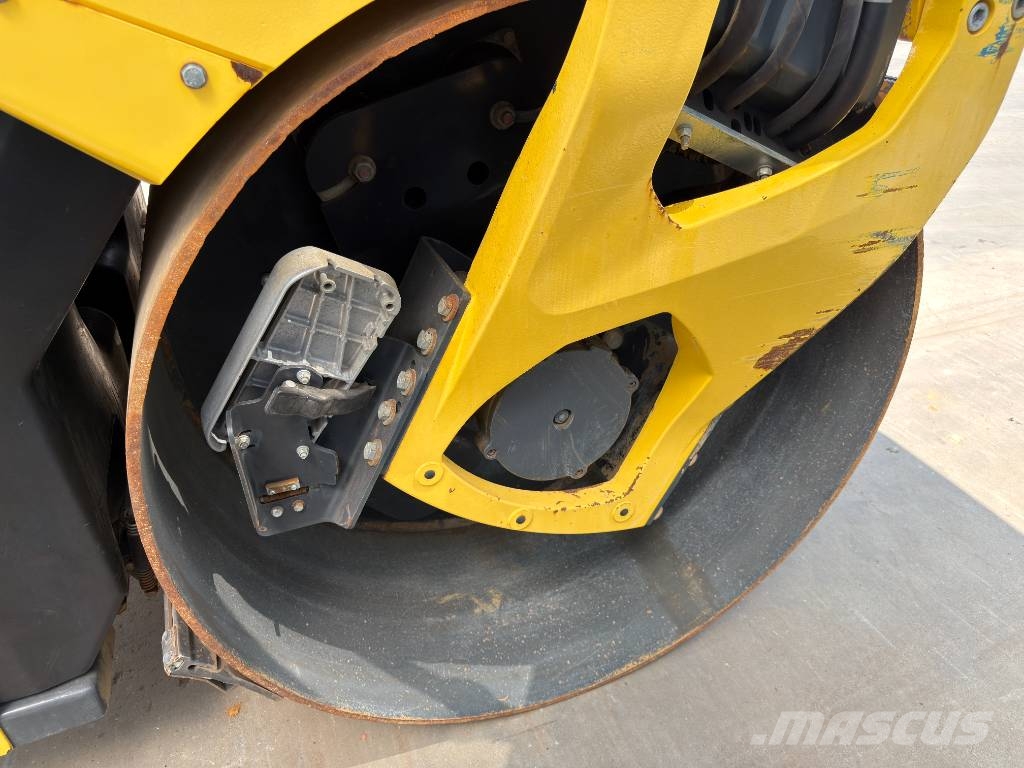 Bomag BW161ADO-5 Dvojni valjarji