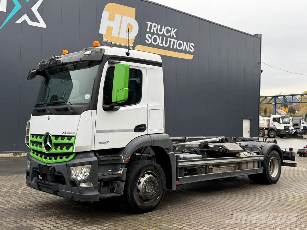 Mercedes-Benz Arocs 1832 Mercedes-Benz Arocs 1832 L 4x2 Meiller Lastväxlare/Krokbilar