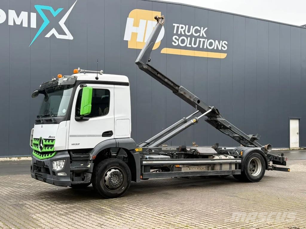 Mercedes-Benz Arocs 1832 Mercedes-Benz Arocs 1832 L 4x2 Meiller Lastväxlare/Krokbilar