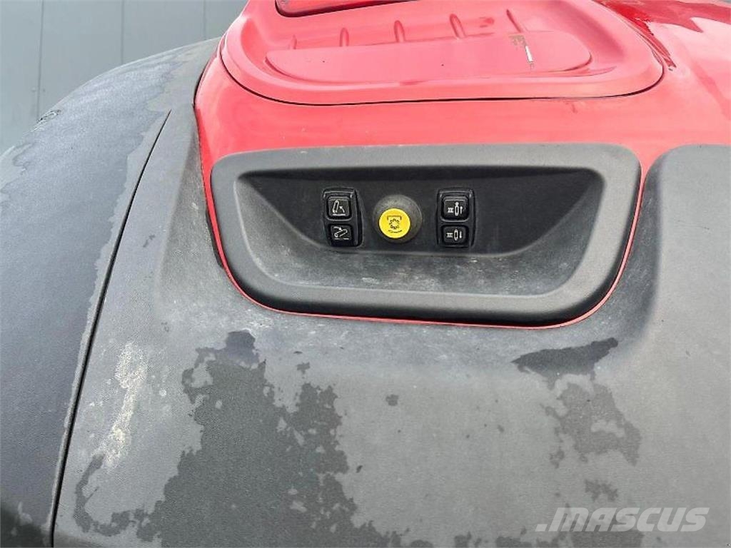 Case IH IH OPTUM 270 CVX Traktorer