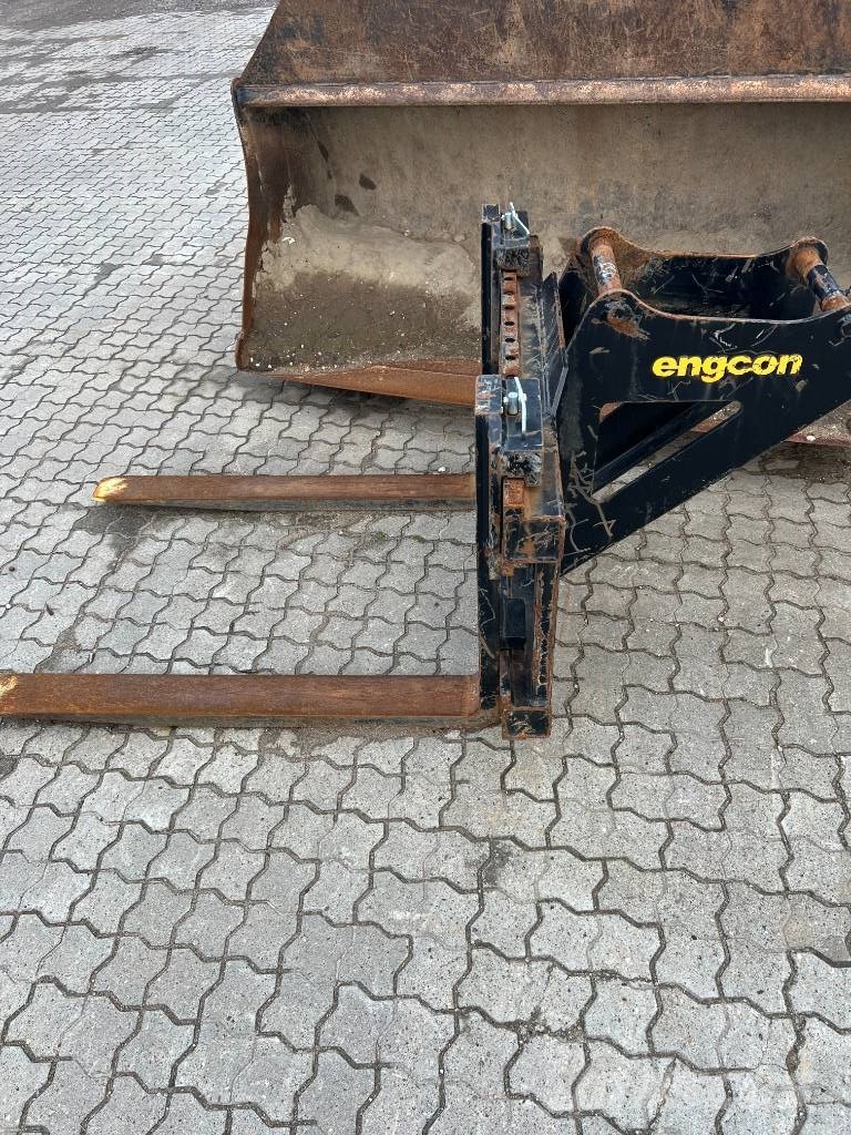 Engcon 1200 mm pallegafler S45 Dakšas
