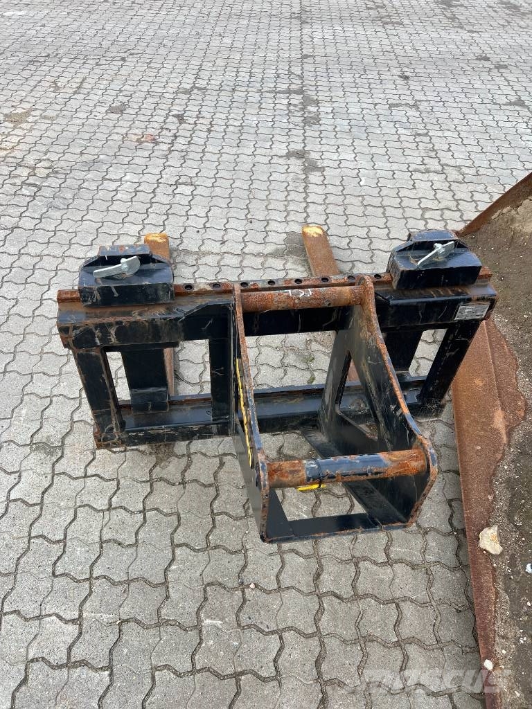 Engcon 1200 mm pallegafler S45 Dakšas