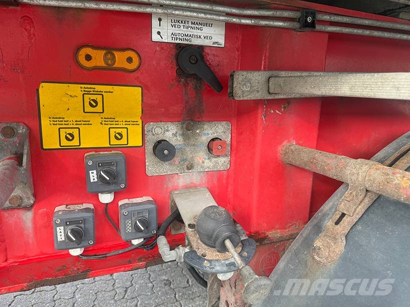 MTDK Tipper / Kippauflieger 61 m3 Kippladerauflieger