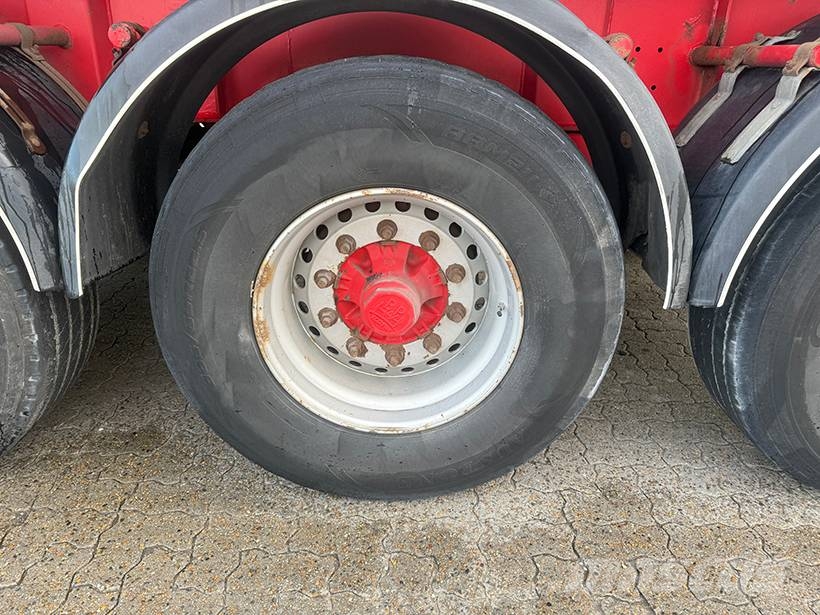 MTDK Tipper / Kippauflieger 61 m3 Kippladerauflieger