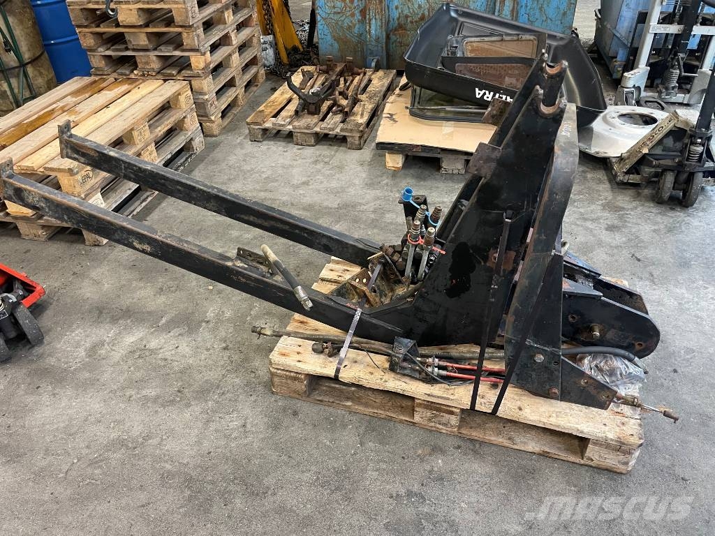 Lastare Trima 1510 till John Deere 3130 3140 2140 フロントローダーとディガー