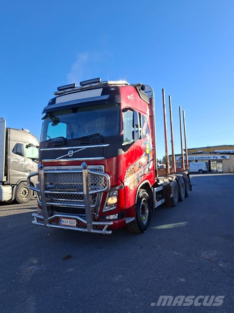Volvo FH 16 شاحنات أشجار