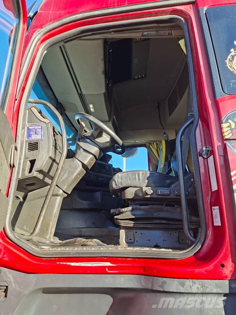 Volvo FH 16 شاحنات أشجار