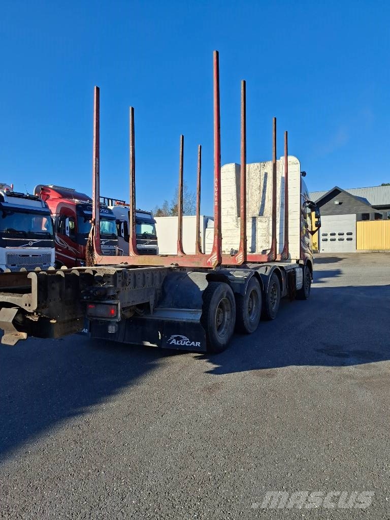 Volvo FH 16 شاحنات أشجار