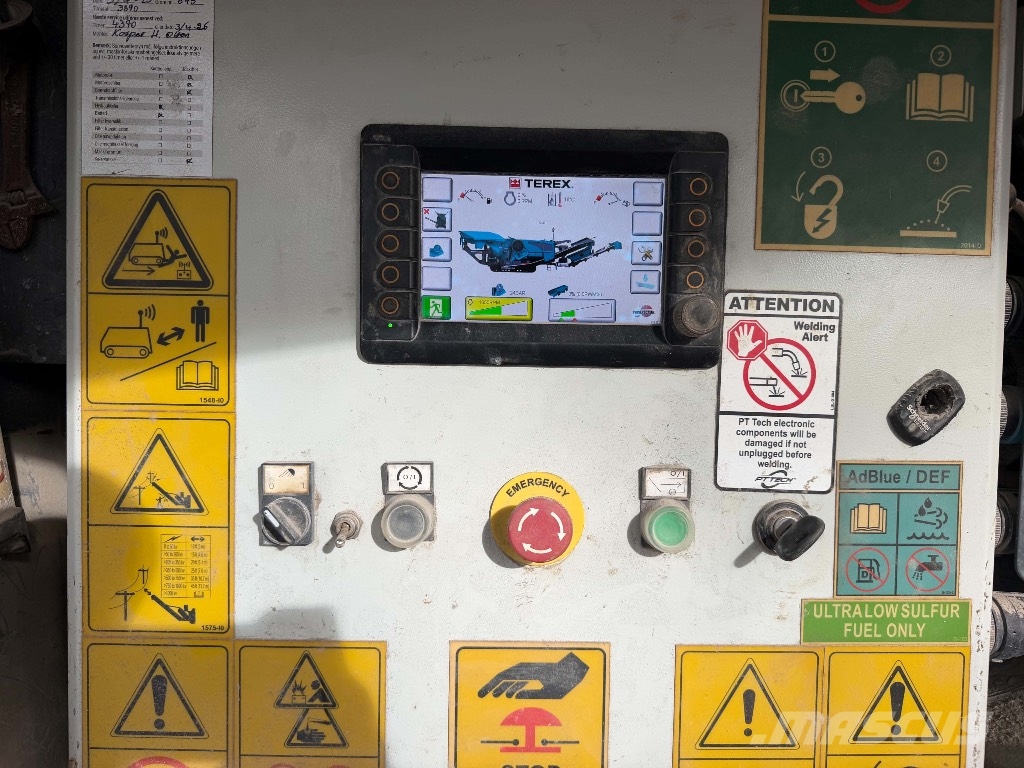 PowerScreen Premiertrak R400 Mobile Brecher
