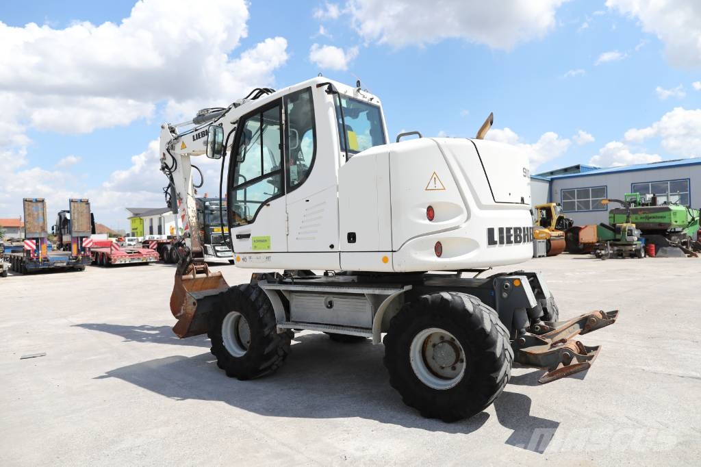 Liebherr A 910 Compact Litronic Excavadoras de ruedas