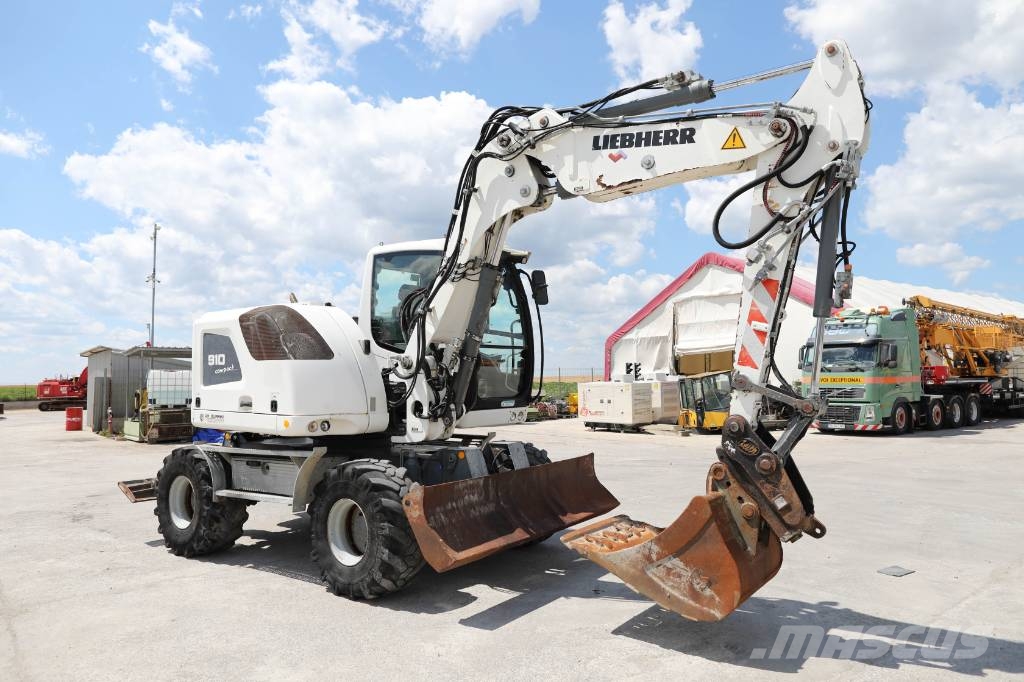 Liebherr A 910 Compact Litronic Excavadoras de ruedas