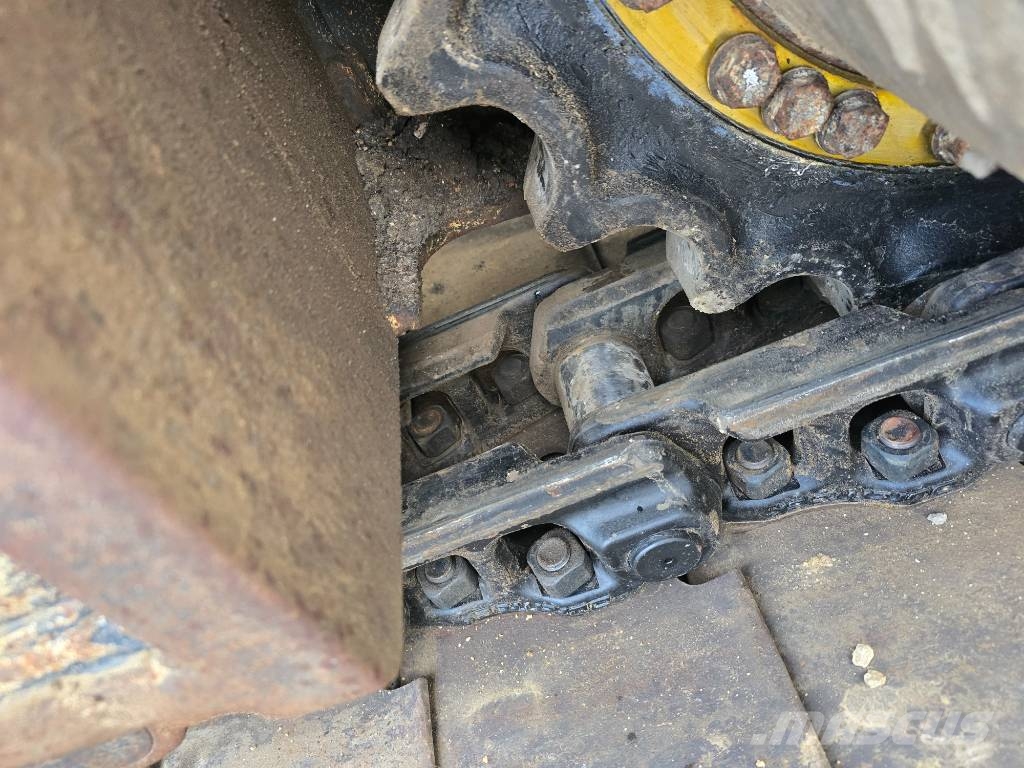Hidromek HMK 220 LC Crawler excavators
