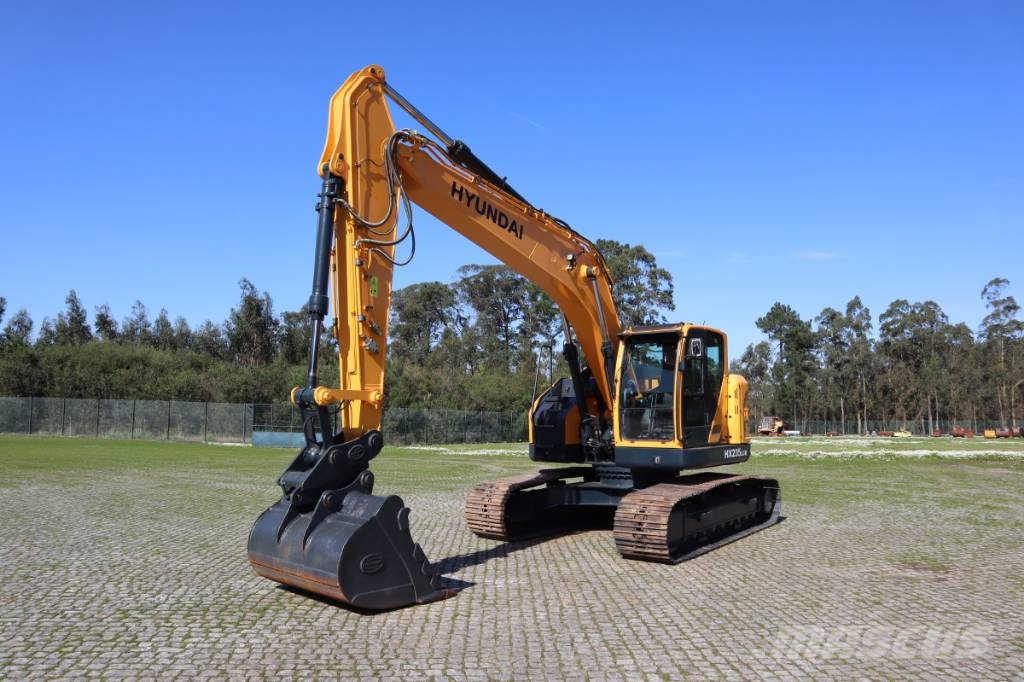 Hyundai HX 235 LCR 履带挖掘机