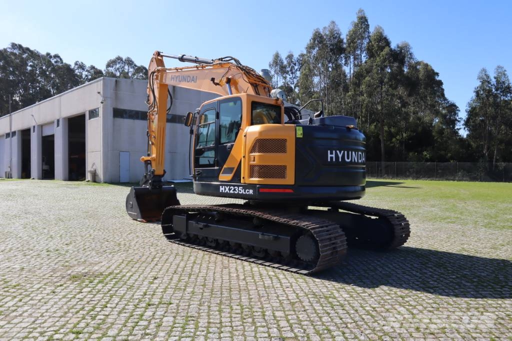 Hyundai HX 235 LCR 履带挖掘机