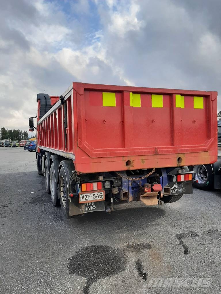 Volvo FH 16 Savivarčių priekabų vilkikai