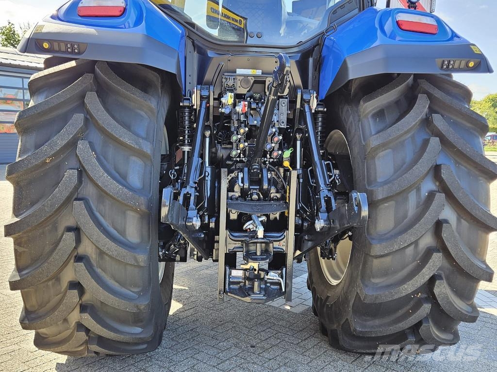 New Holland T7.245 Autocommand Next gen 拖拉机/农用车