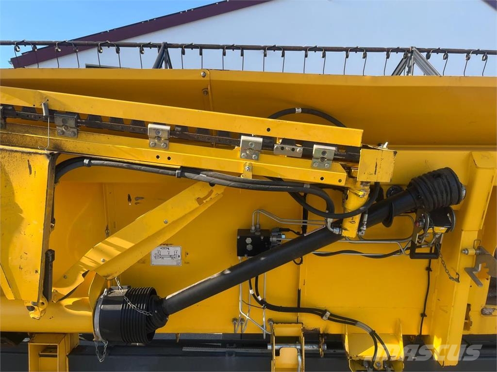 New Holland CR 9080 Schneidwerk 9,15m Varifeed HD, Bj.14, حصادات