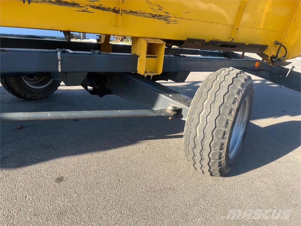New Holland CR 9080 Schneidwerk 9,15m Varifeed HD, Bj.14, حصادات