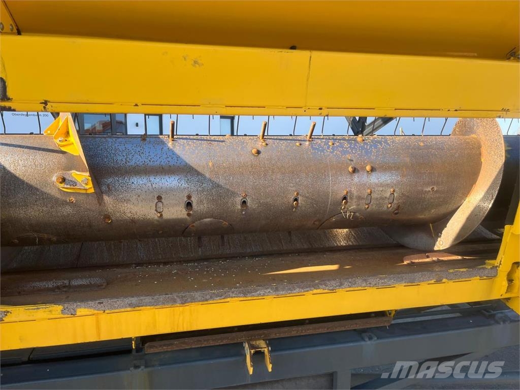New Holland CR 9080 Schneidwerk 9,15m Varifeed HD, Bj.14, حصادات