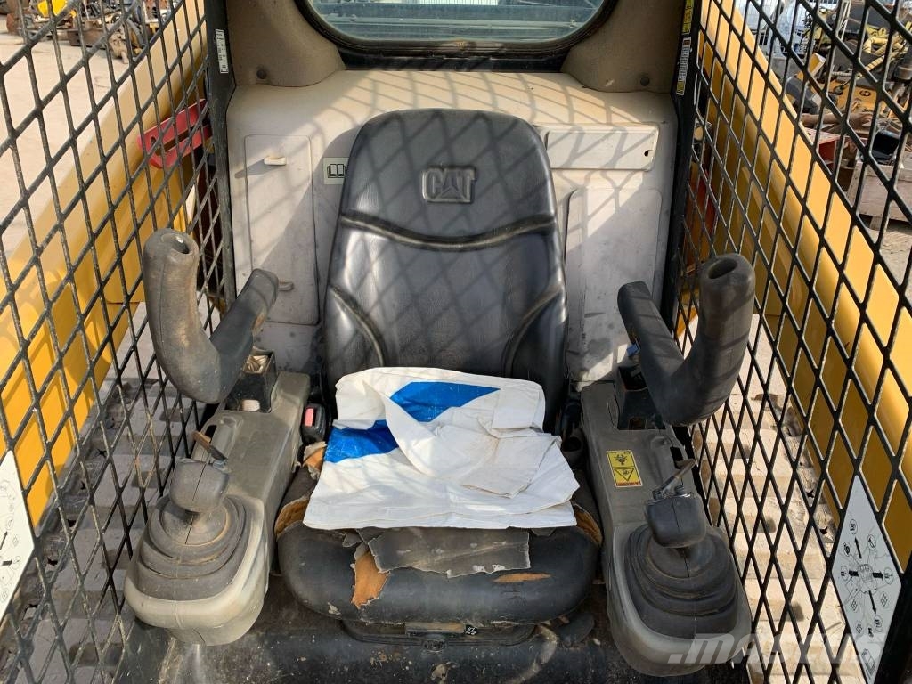 CAT 289 D Skid steer loaders