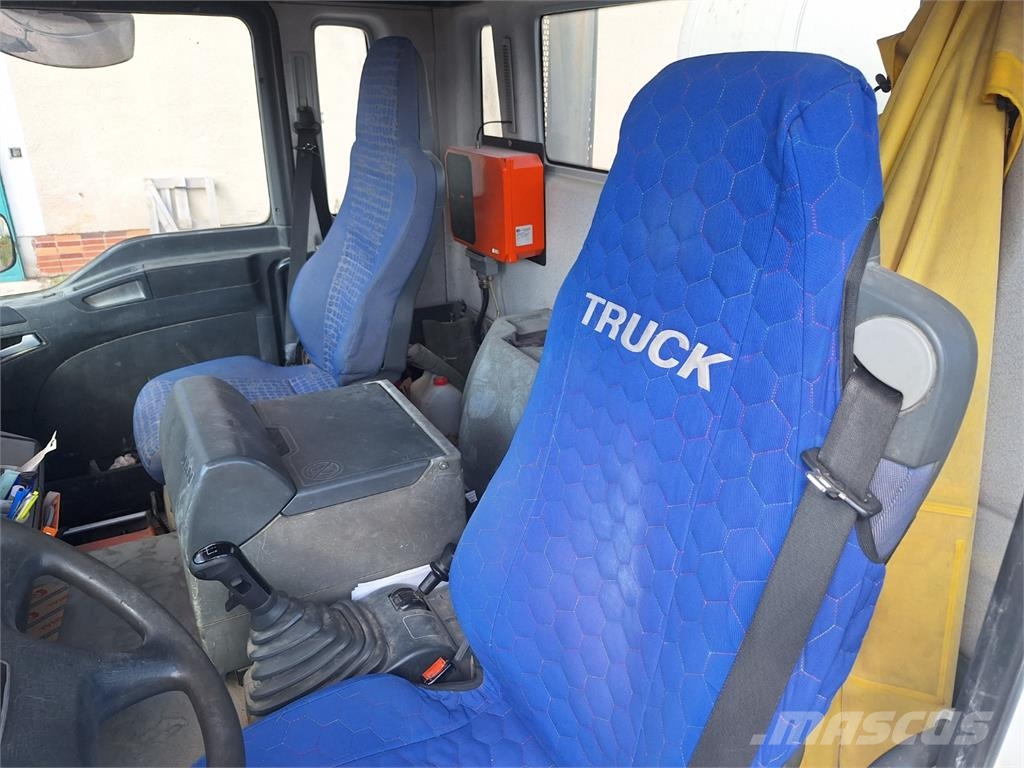 MAN TGA 35.410 8X4 + DOPRAVNÍK Nákladní vozidlo bez nástavby