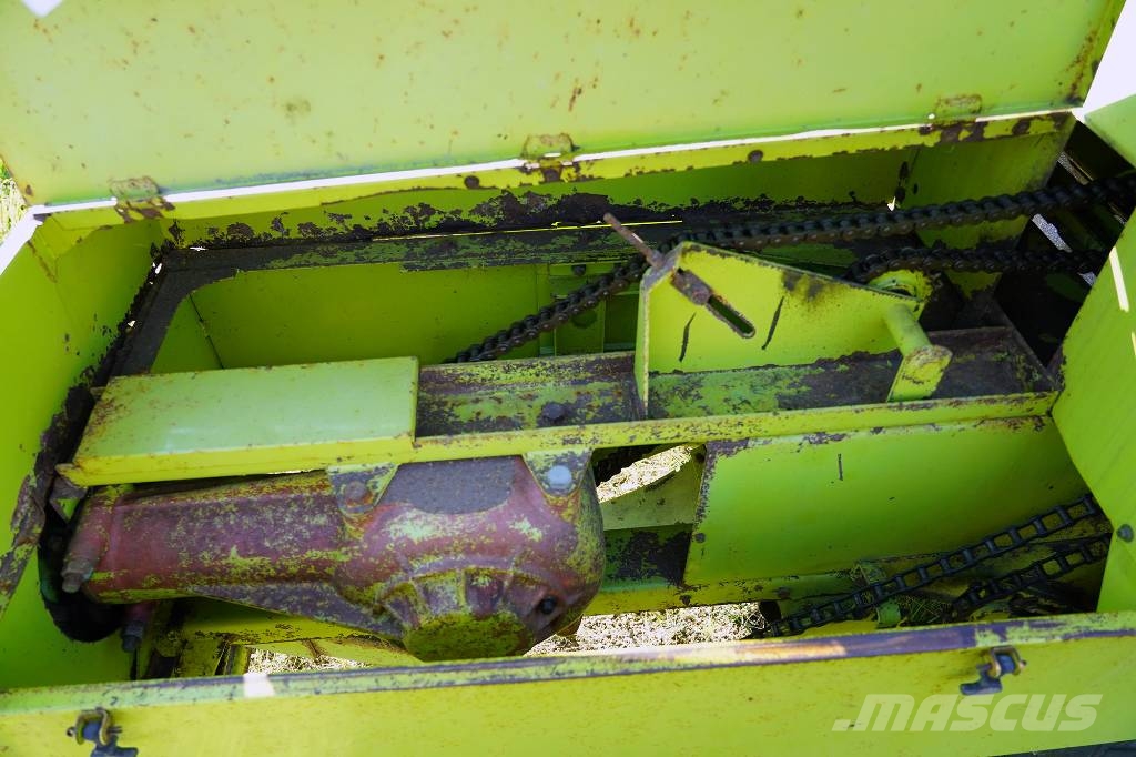 CLAAS MARKANT 40 / B1901 Heinapressid