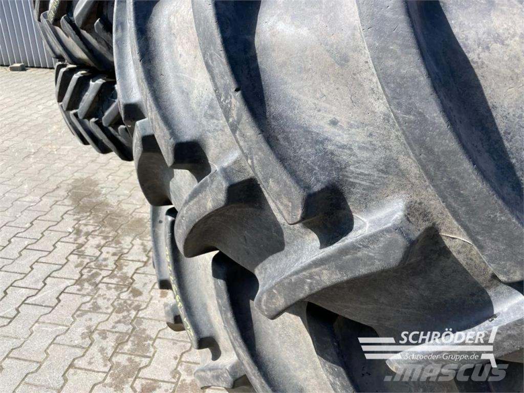 Fendt 1042 GEN2 PROFI PLUS +ZWILLINGSBEREIFUNG Tractoren