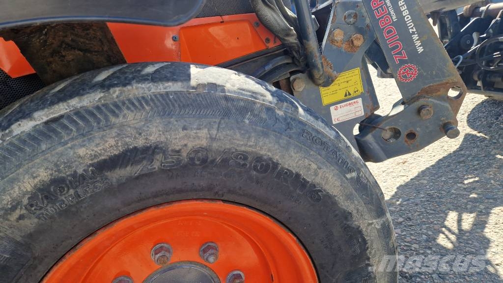 Kubota M 8540 Traktorit