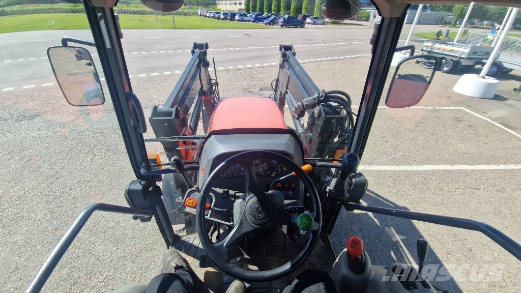 Kubota M 8540 Traktorit