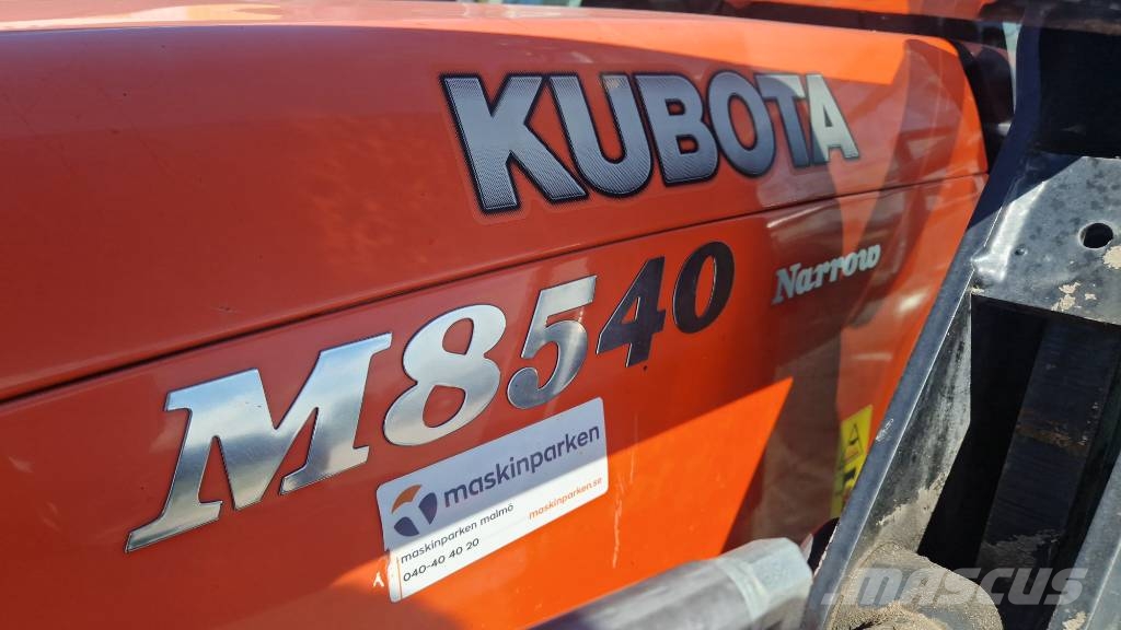Kubota M 8540 Traktorit
